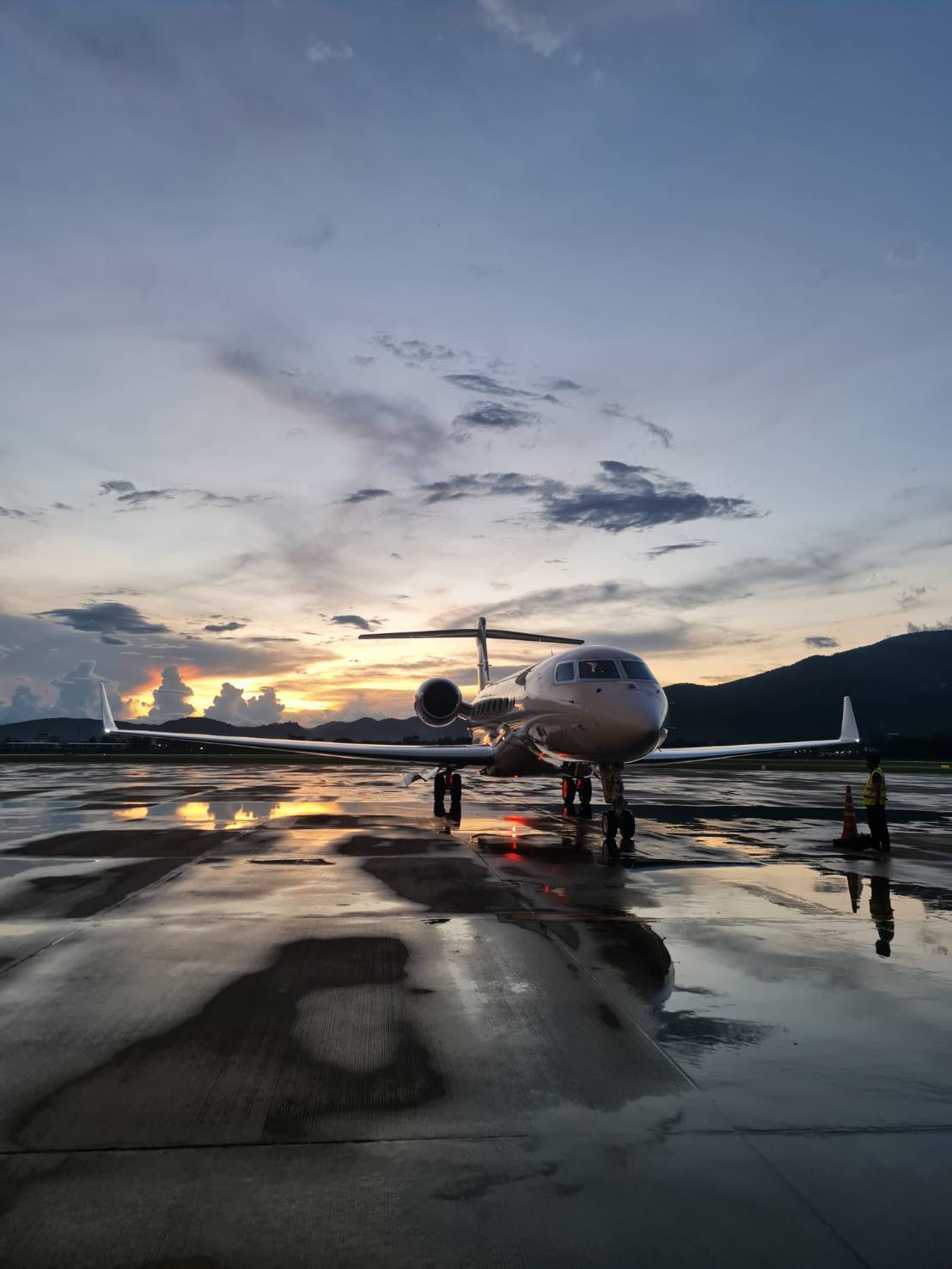 Sunset Apron Turnaround